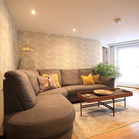 Streamside Apartments Yeovil Exteriér fotografie