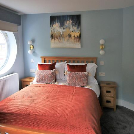 Streamside Apartments Yeovil Exteriér fotografie