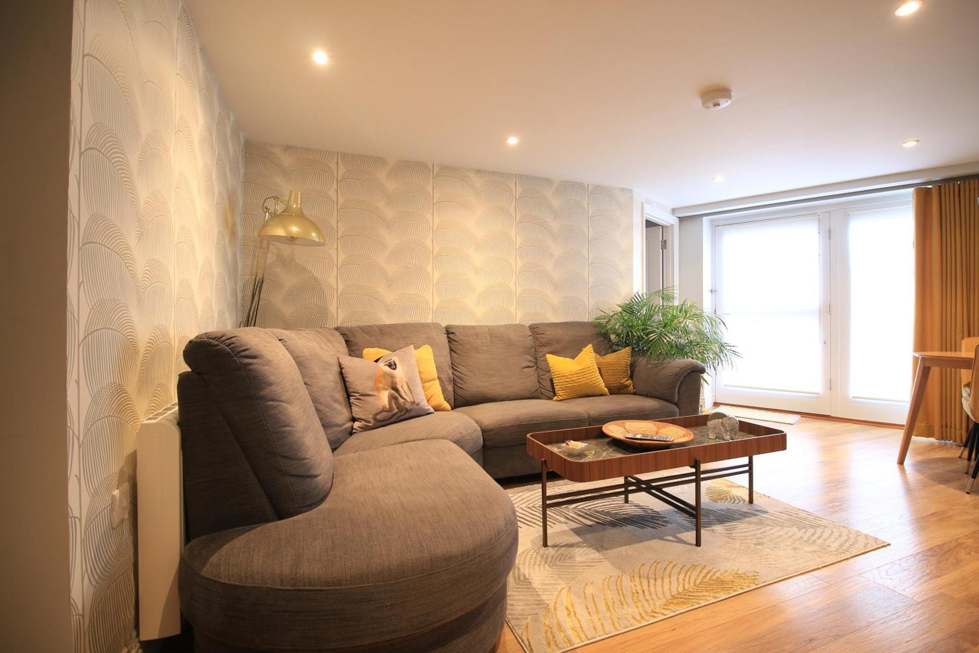 Streamside Apartments Yeovil Exteriér fotografie
